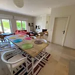 Family Near In Golden Triangle * Кнокке-Хейст