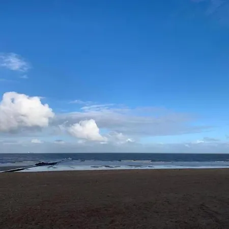 Family Near In Golden Triangle
