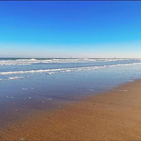 Holiday home Family Near In Golden Triangle